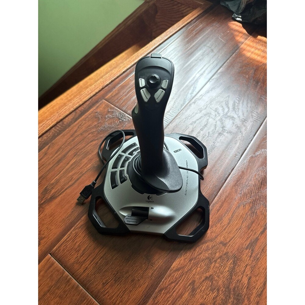 Logitech Extreme 3D Pro flight joystick